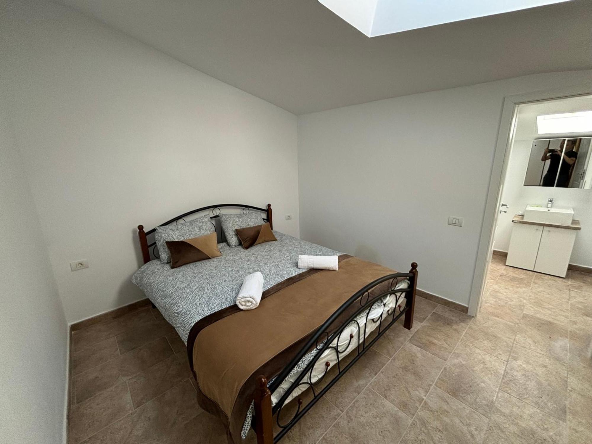 The Loft Gara De Nord Apartment Bukares Bagian luar foto