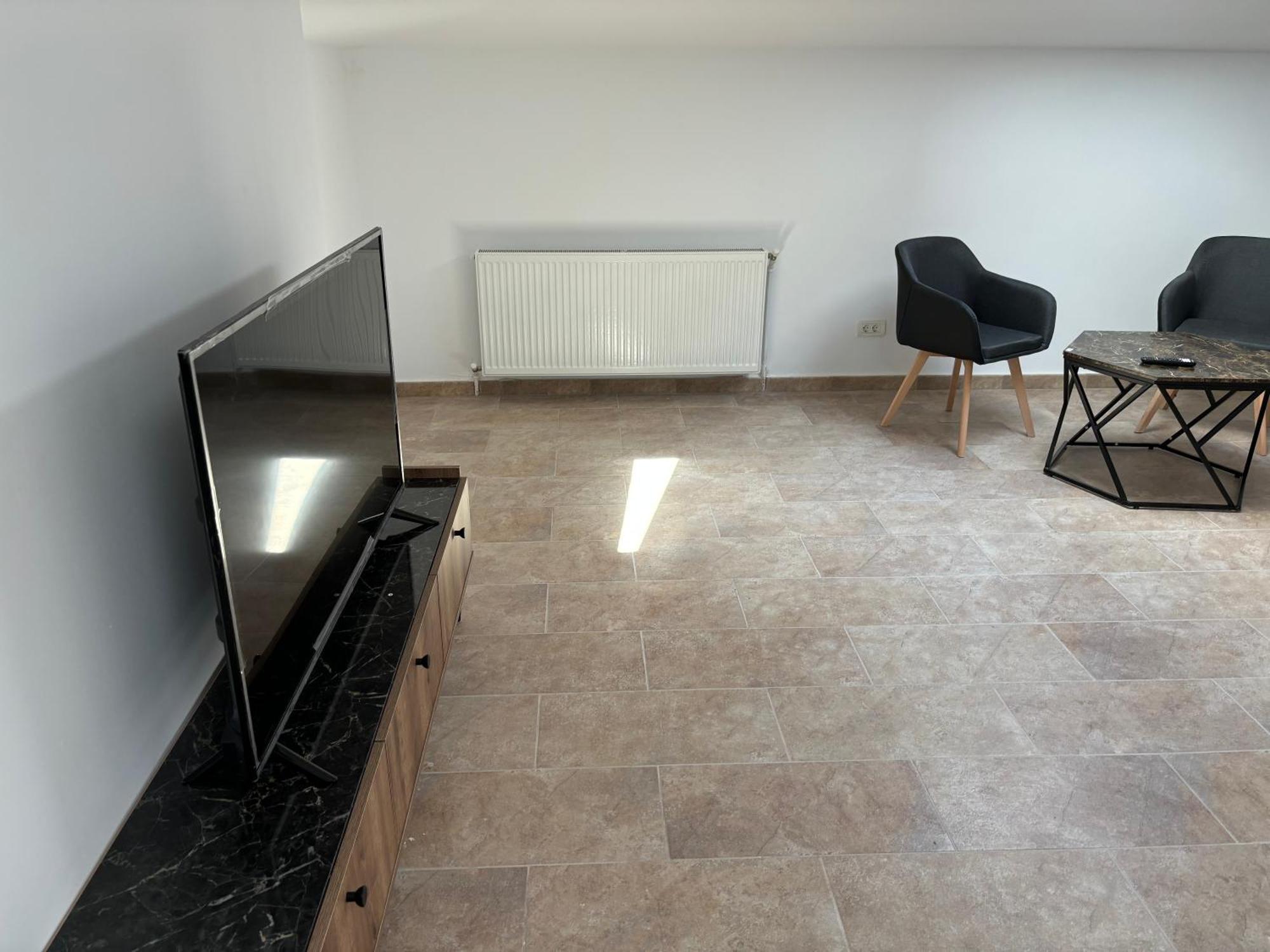 The Loft Gara De Nord Apartment Bukares Bagian luar foto