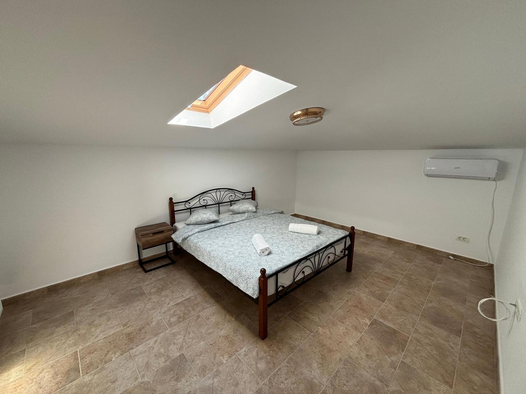 The Loft Gara De Nord Apartment Bukares Bagian luar foto