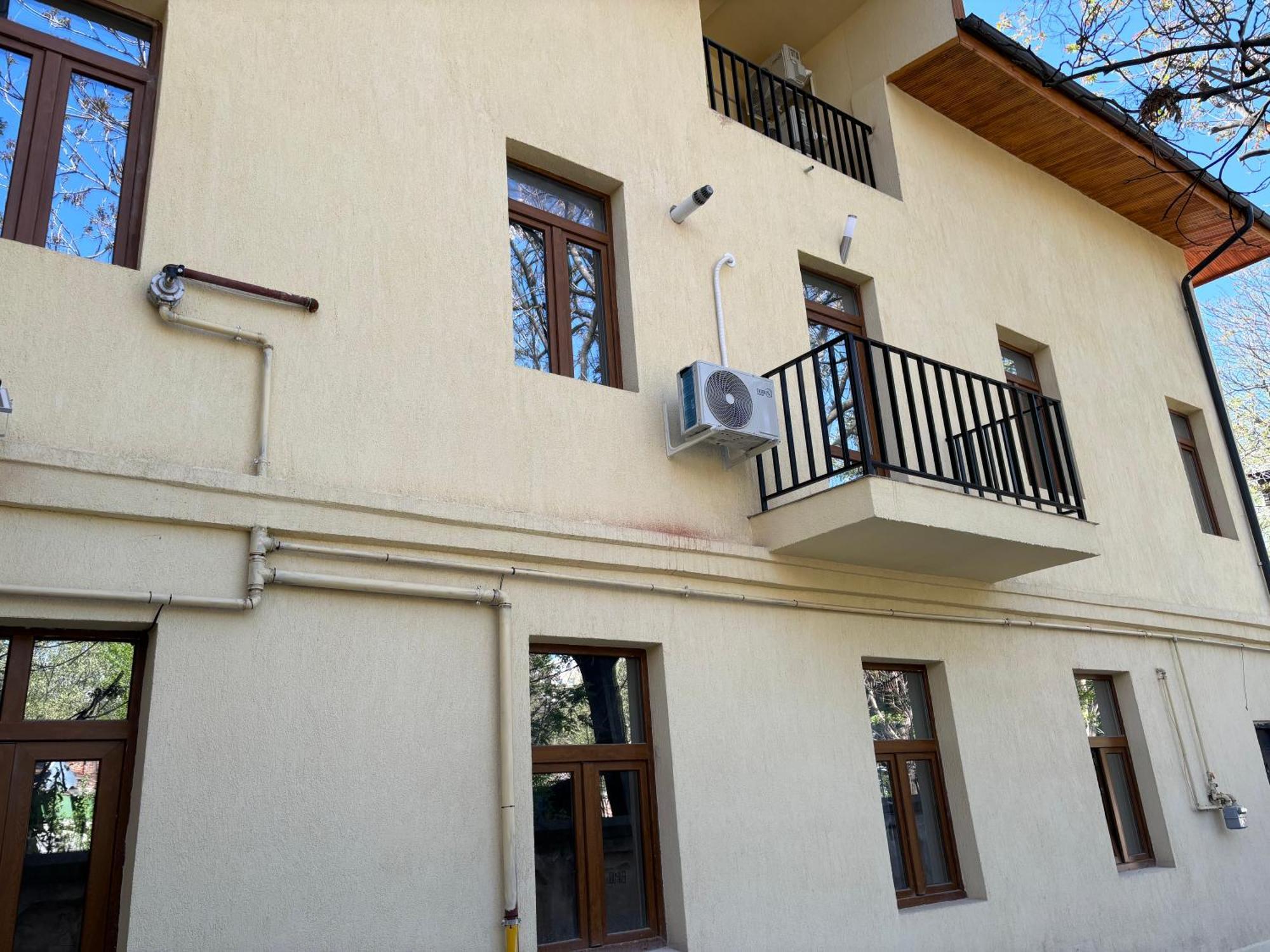 The Loft Gara De Nord Apartment Bukares Bagian luar foto