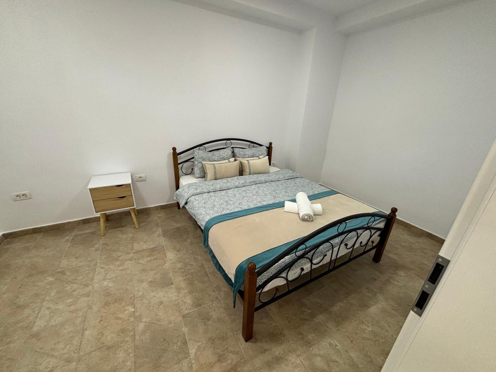 The Loft Gara De Nord Apartment Bukares Bagian luar foto