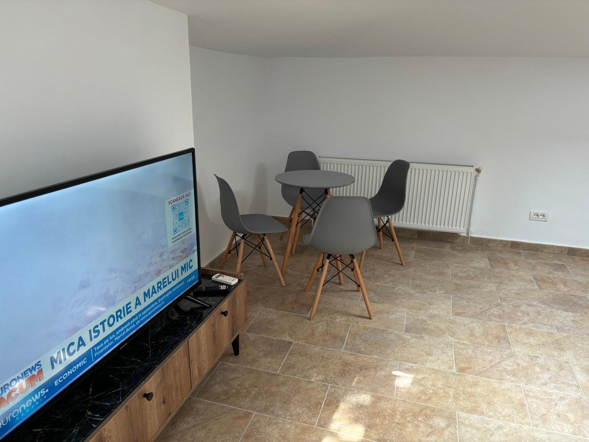 The Loft Gara De Nord Apartment Bukares Bagian luar foto