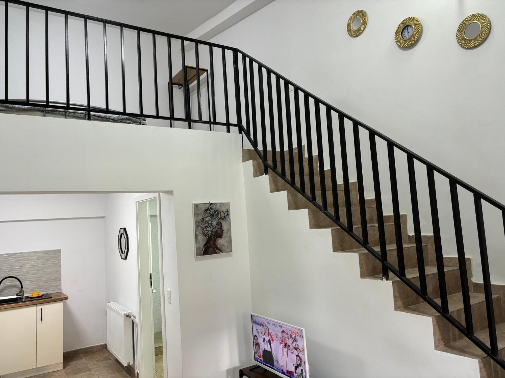 The Loft Gara De Nord Apartment Bukares Bagian luar foto
