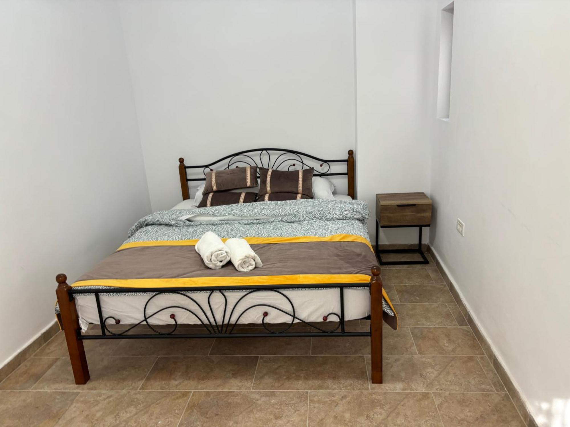 The Loft Gara De Nord Apartment Bukares Bagian luar foto